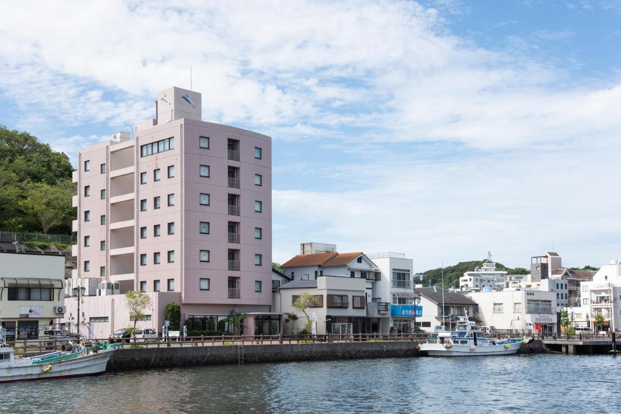 Iki Marina Hotel Exterior foto